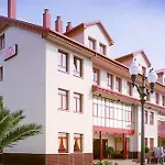 Hotel Piedra 3*
