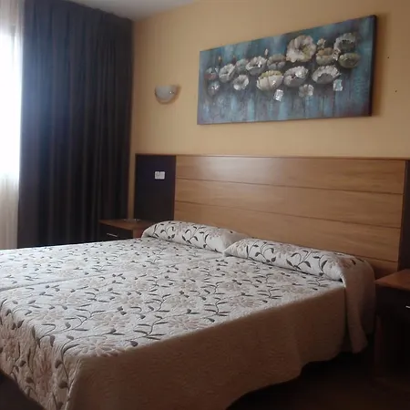 Hotell Piedra 3*