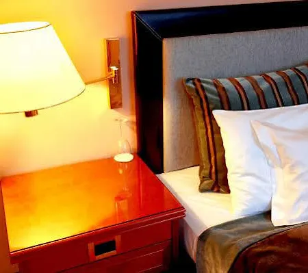 Piedra Hotel Perlora