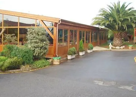 Hotell Piedra 3*